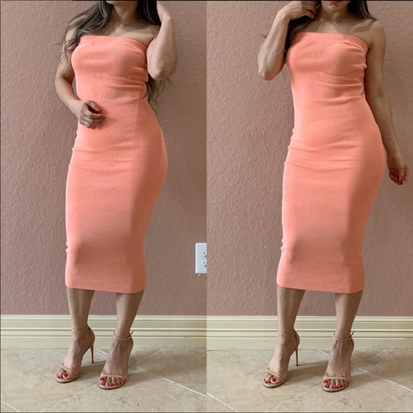 Berlin’s Boutique Dresses & Skirts - KIMMI Knit Midi Dress (Apricot)